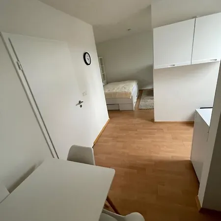 1,5 Apartment, 38,5 Qm, Multimedia Tv, Uni, Hbf Duisburg